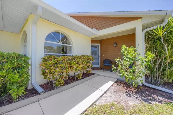 9834 Pennsylvania AVE, Bonita Springs, FL 34135