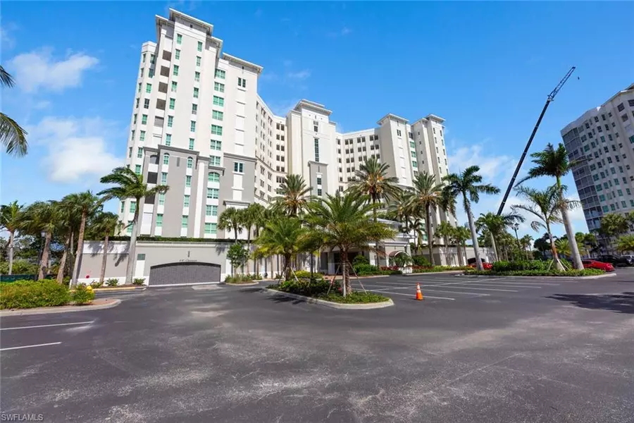 315 DUNES BLVD #804, Naples, FL 34110