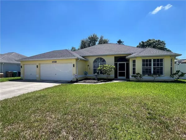 1726 Country Club BLVD, Cape Coral, FL 33990