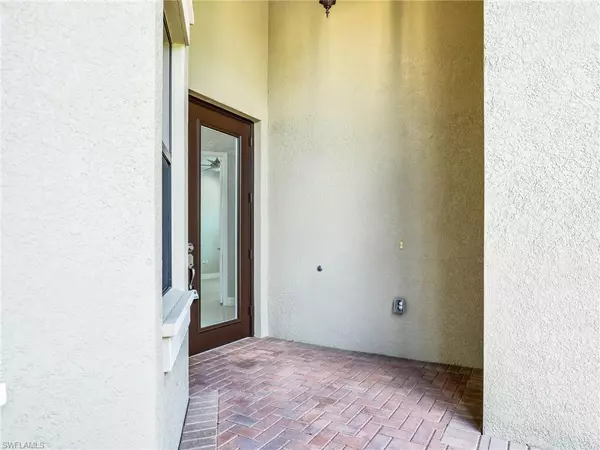 Naples, FL 34109,13396 Coronado DR