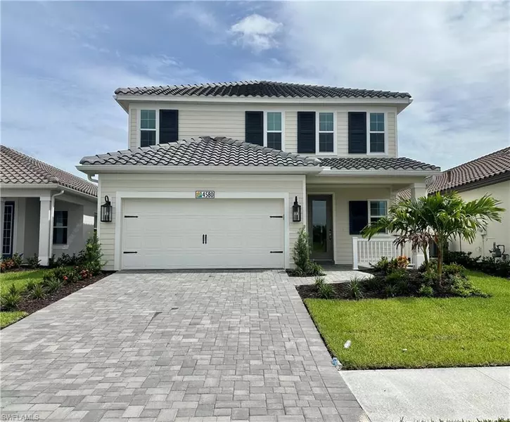 4580 Centaurus CIR, Naples, FL 34120