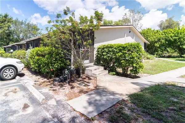 Naples, FL 34113,5220 Treetops DR #I-A-5