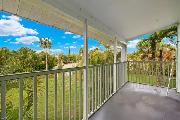 Sanibel, FL 33957,429 E Gulf DR #9 AKA C49