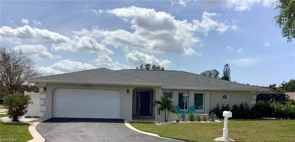 1613 Fig LN, Naples, FL 34105