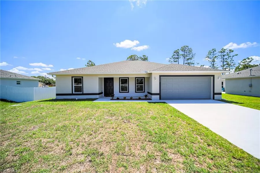 2006 Welby LN, Lehigh Acres, FL 33972