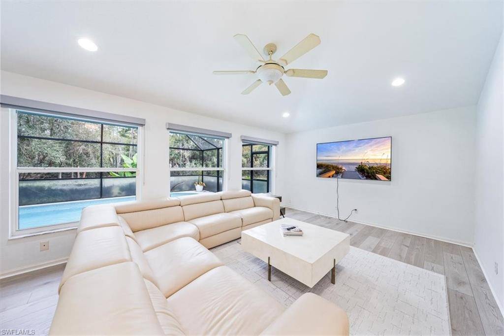 Estero, FL 33928,3721 Springside DR