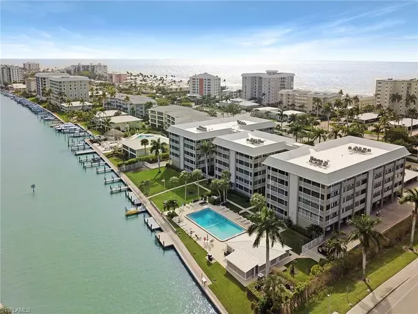 2880 Gulf Shore BLVD N #206, Naples, FL 34103