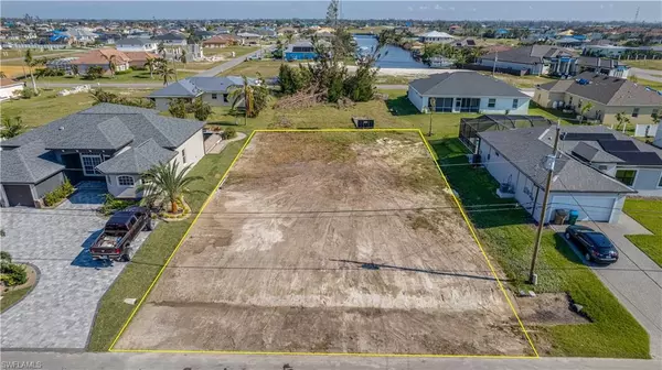 13 NW 35th PL, Cape Coral, FL 33993