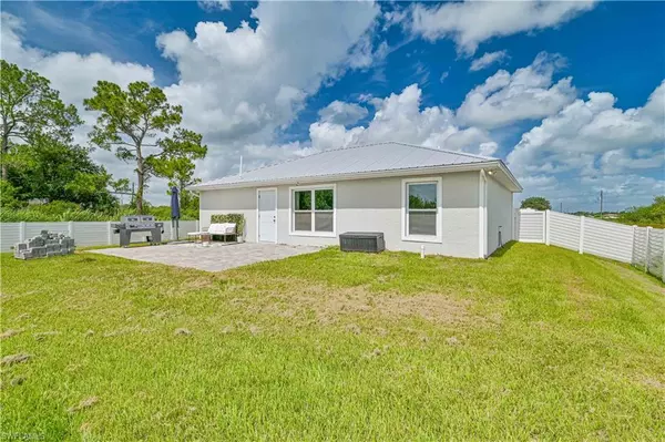 Labelle, FL 33935,7085 Brazil CIR