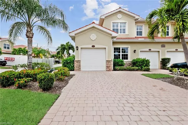 Fort Myers, FL 33919,8564 Oakshade CIR #3