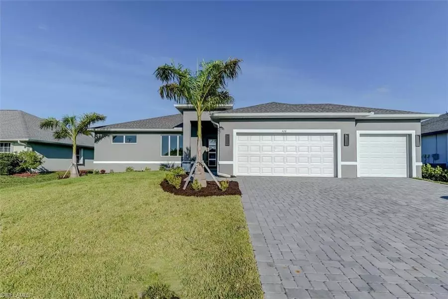 428 SW 28th PL, Cape Coral, FL 33991