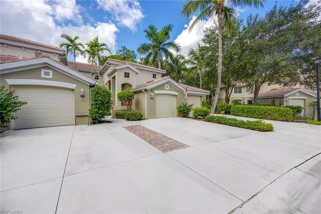 Naples, FL 34119,1732 Tarpon Bay DR S #203