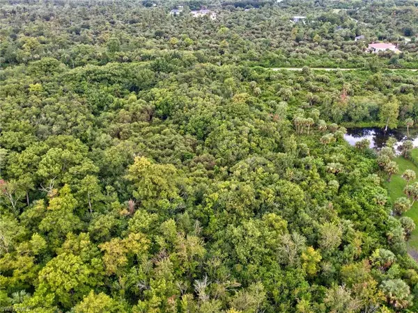 Naples, FL 34120,Shady Hollow BLVD E