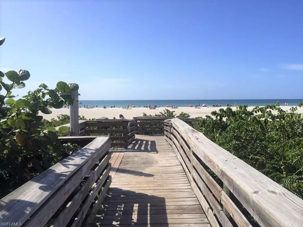 Marco Island, FL 34145,235 Seaview CT #C-9