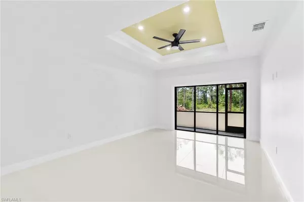 Lehigh Acres, FL 33972,1713-1715 W 12th ST
