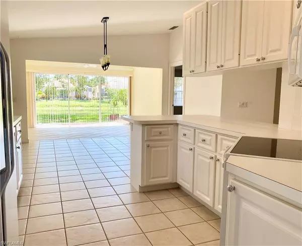 Naples, FL 34109,4171 Los Altos CT