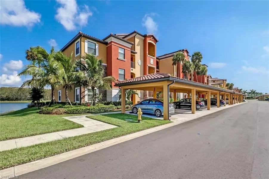 9590 Trevi CT #5314, Naples, FL 34113