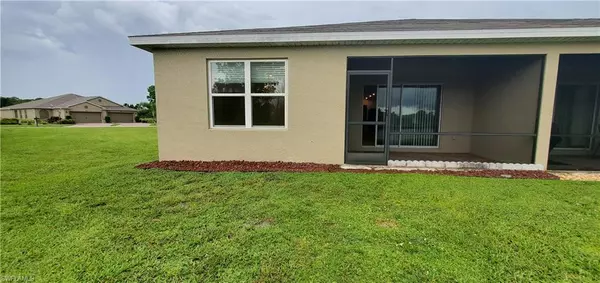 Lehigh Acres, FL 33936,10709 Crossback LN