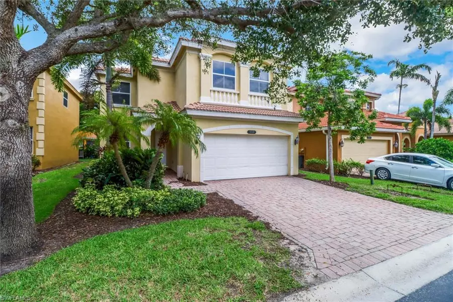 10124 N Golden Elm DR, Estero, FL 33928