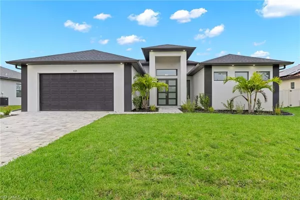 121 SW 21st LN, Cape Coral, FL 33991