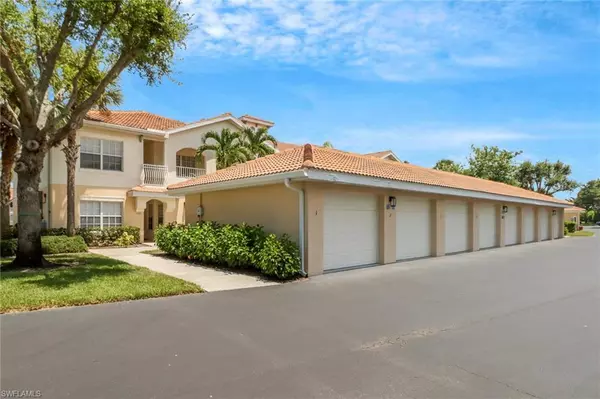 Naples, FL 34109,3021 Driftwood WAY #3104