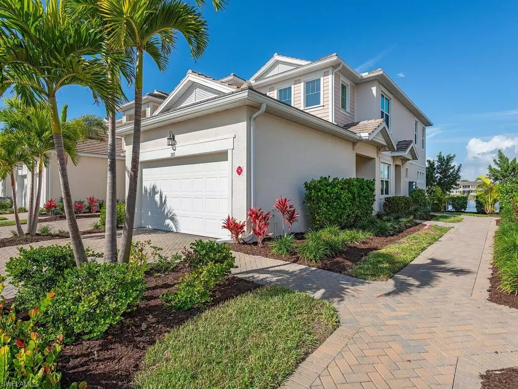 Naples, FL 34122,4683 ARBORETUM CIR #103