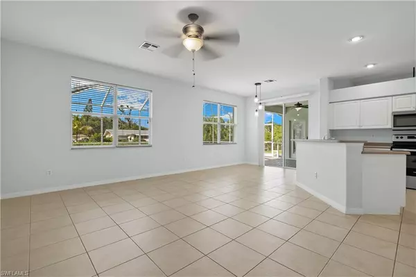 North Fort Myers, FL 33903,9300 Palm Island CIR