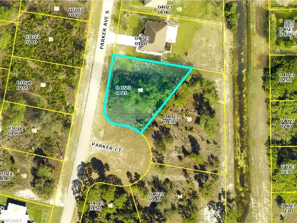 Lehigh Acres, FL 33974,1033 Parker CT