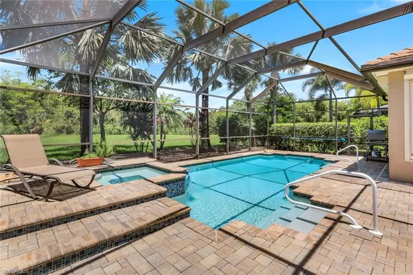 Naples, FL 34120,9105 Quartz LN