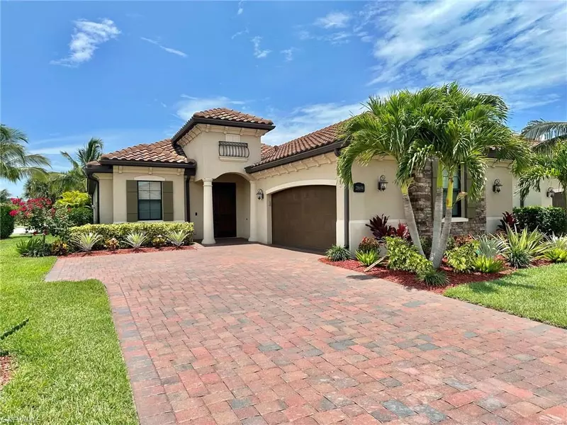 28694 Newtown CT, Bonita Springs, FL 34135