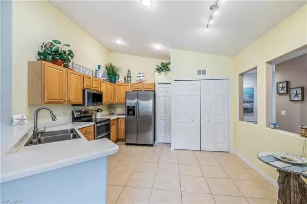 Fort Myers, FL 33913,9661 Hemingway LN #3209