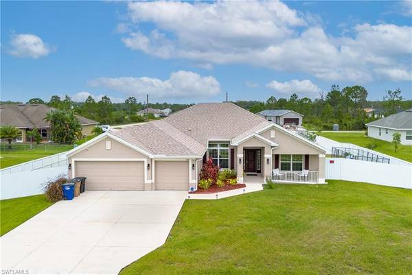 1927 Villia ST, Lehigh Acres, FL 33972