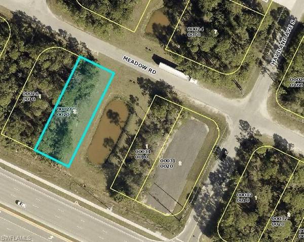 902 Meadow RD, Lehigh Acres, FL 33973