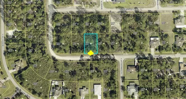 917 Franklin ST E, Lehigh Acres, FL 33974