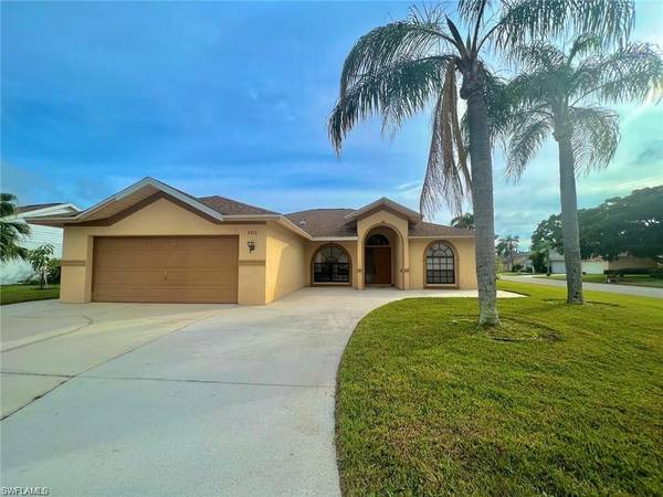 3911 MARYANN WAY, Estero, FL 33928