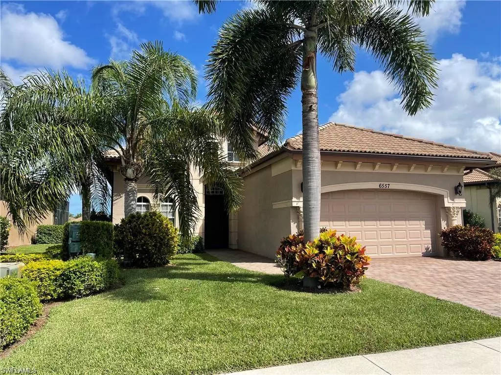 Naples, FL 34113,6557 Caldecott DR