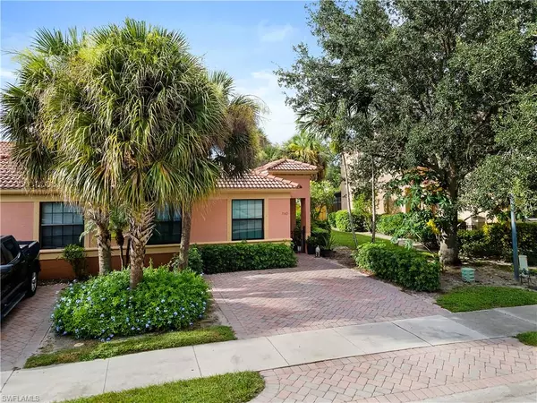 Naples, FL 34120,7542 Bristol CIR