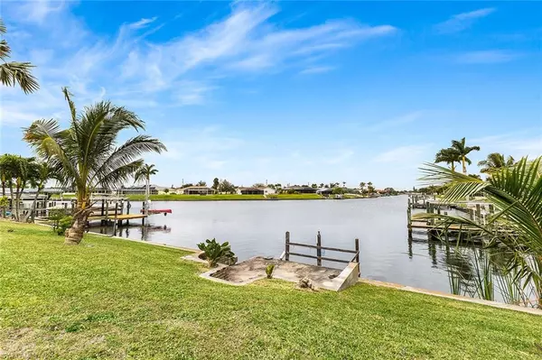 Cape Coral, FL 33904,535 SE 32nd ST