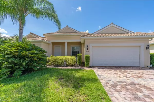 Naples, FL 34114,8534 Karina CT