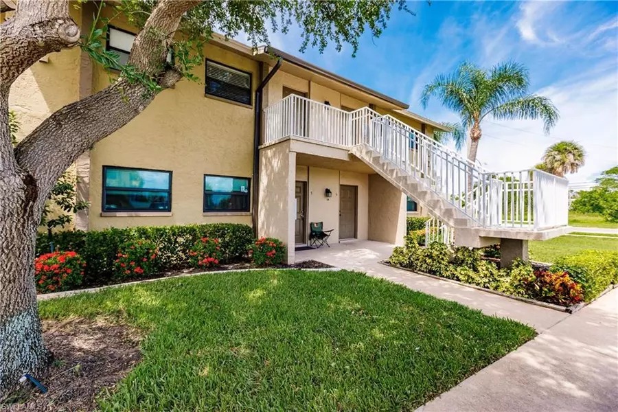 4745 Orange Grove BLVD #9, North Fort Myers, FL 33903