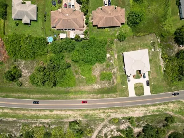 Lehigh Acres, FL 33974,878-880 Alabama RD S