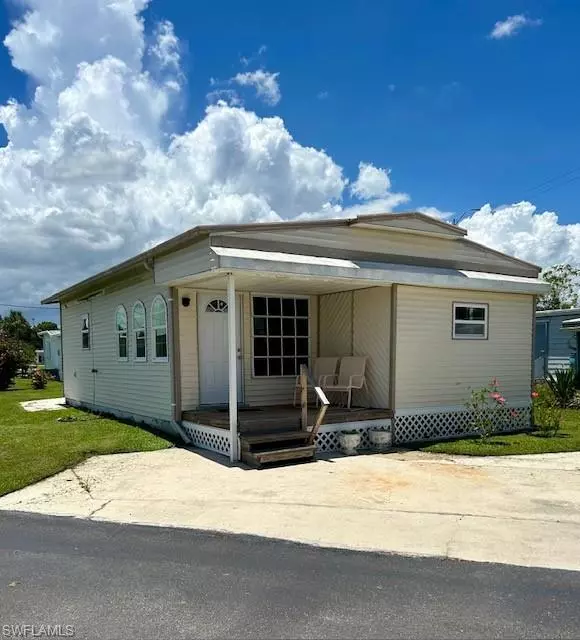 5558 Palm Beach BLVD #60D, Fort Myers, FL 33905