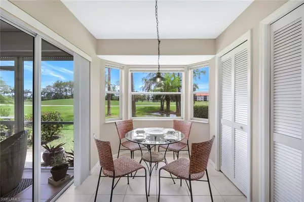 Naples, FL 34104,7340 Glenmoor LN #3105