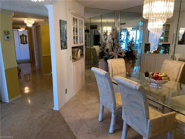 Naples, FL 34103,4041 Gulf Shore BLVD N #1503