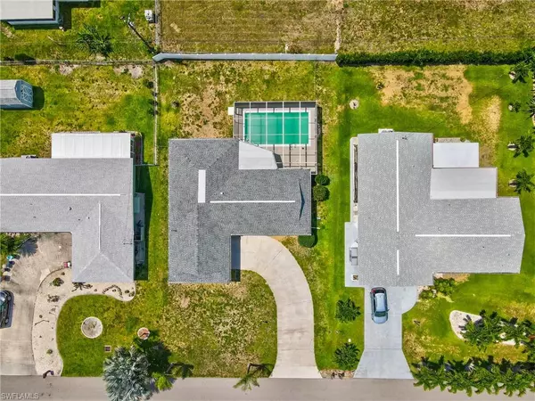 Cape Coral, FL 33904,240 SE 46th TER