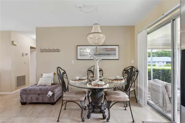 Naples, FL 34110,628 Palm View DR #2