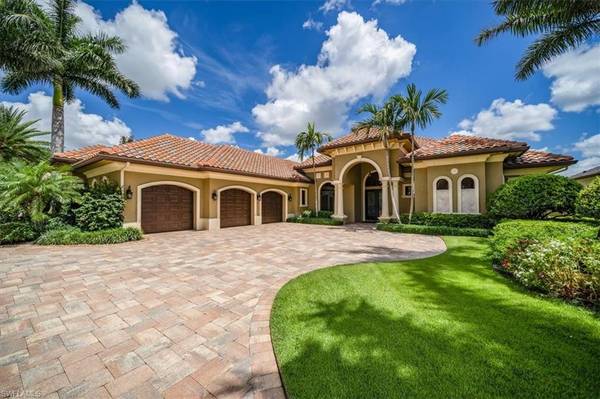 6113 Sunnyslope DR, Naples, FL 34119