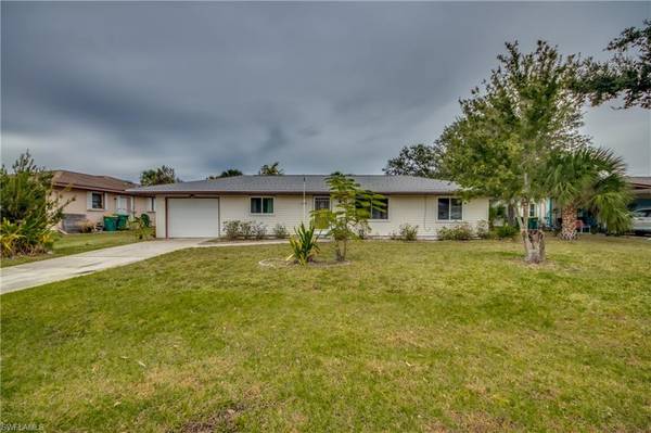 21070 Delake AVE, Port Charlotte, FL 33954