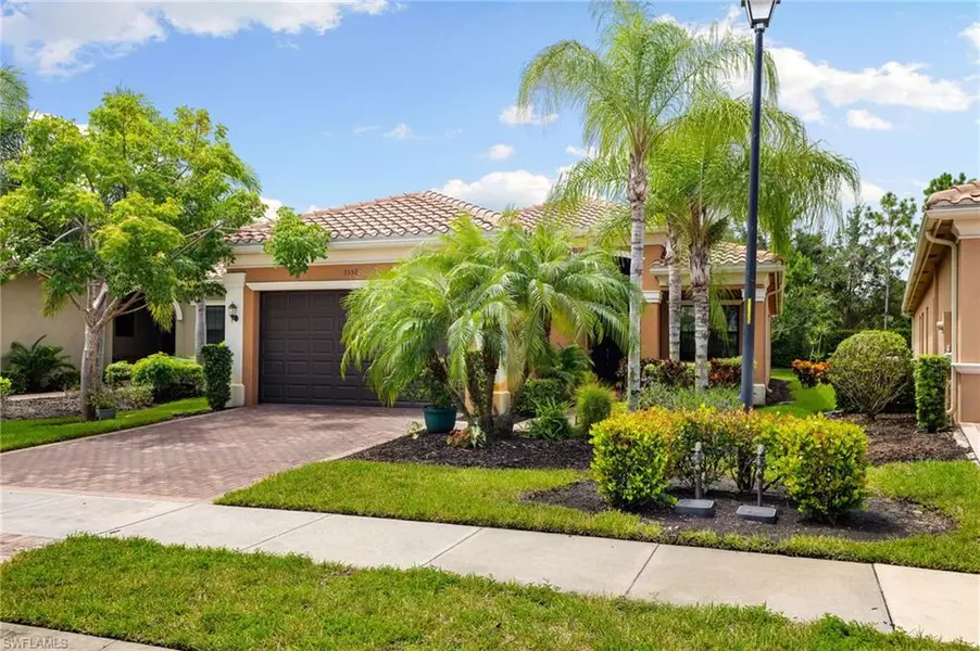 3550 Beaufort CT, Naples, FL 34119