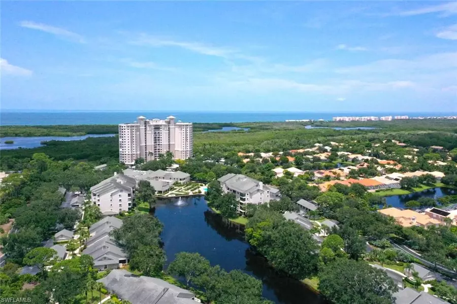 900 Arbor Lake DR #206, Naples, FL 34110